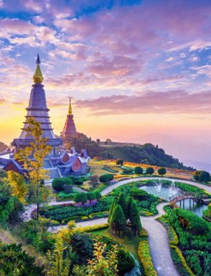 landmark-pagoda-doi-inthanon-national-park-chiang-mai-thailand